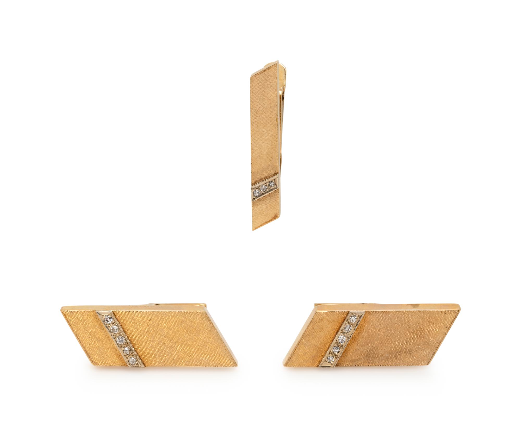 GOLD AND DIAMOND CUFFLINKS AND TIE CLIP