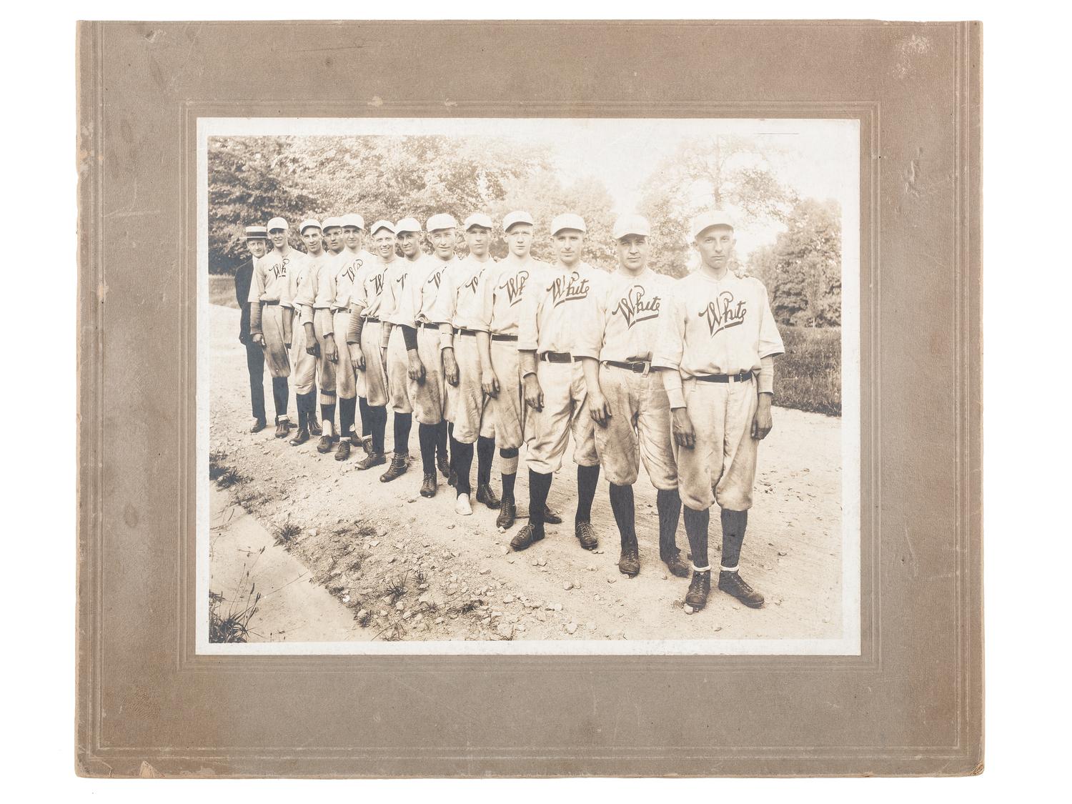 [SPORTS]. A group of 6 photographs of baseball teams.