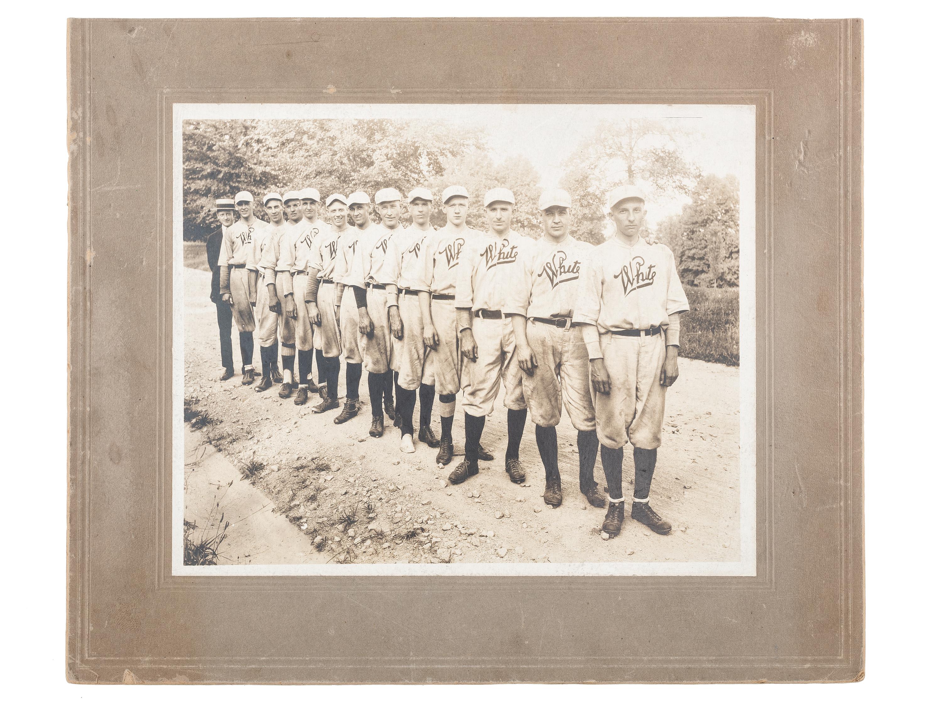 [SPORTS]. A group of 6 photographs of baseball teams.