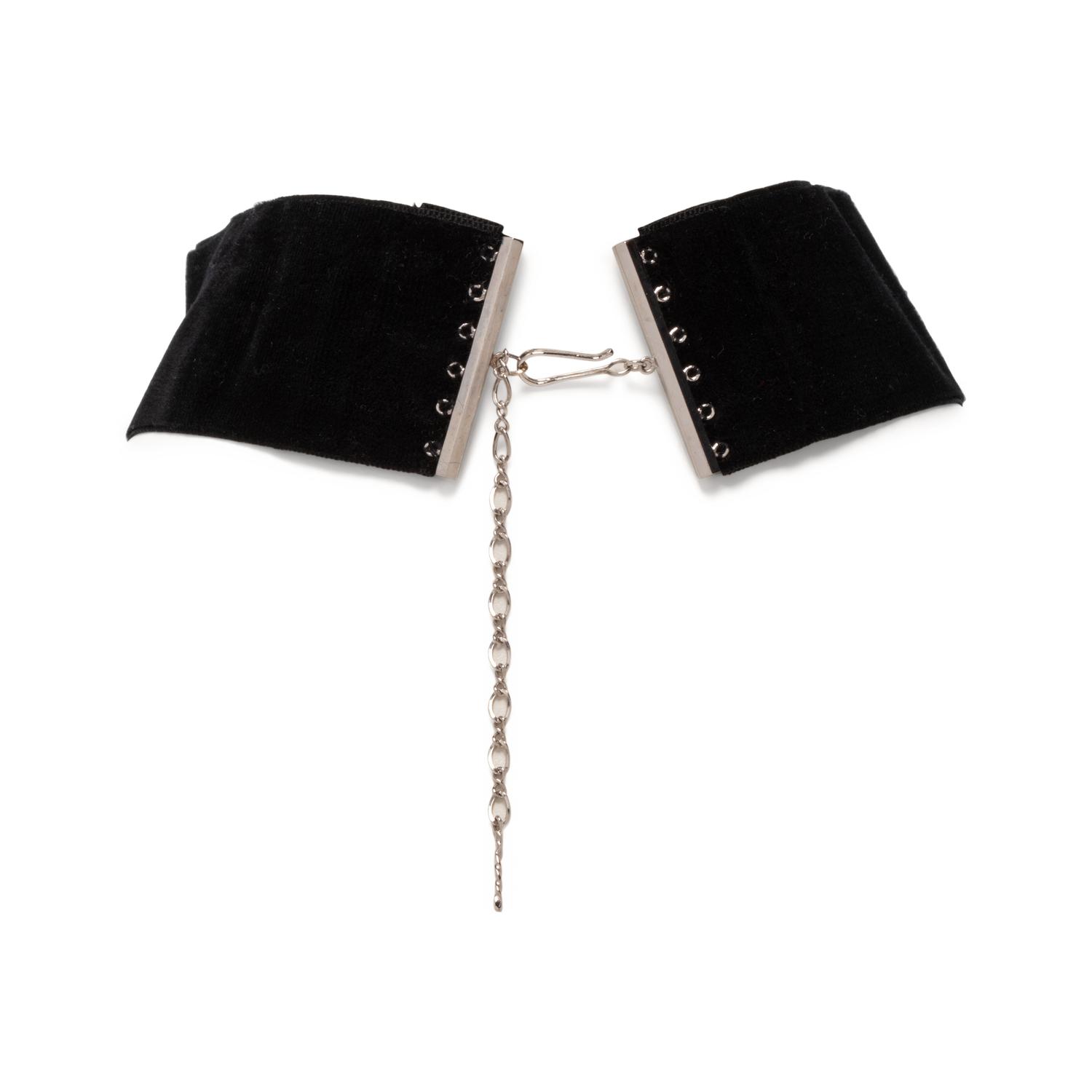 DIAMOND BOW CHOKER NECKLACE