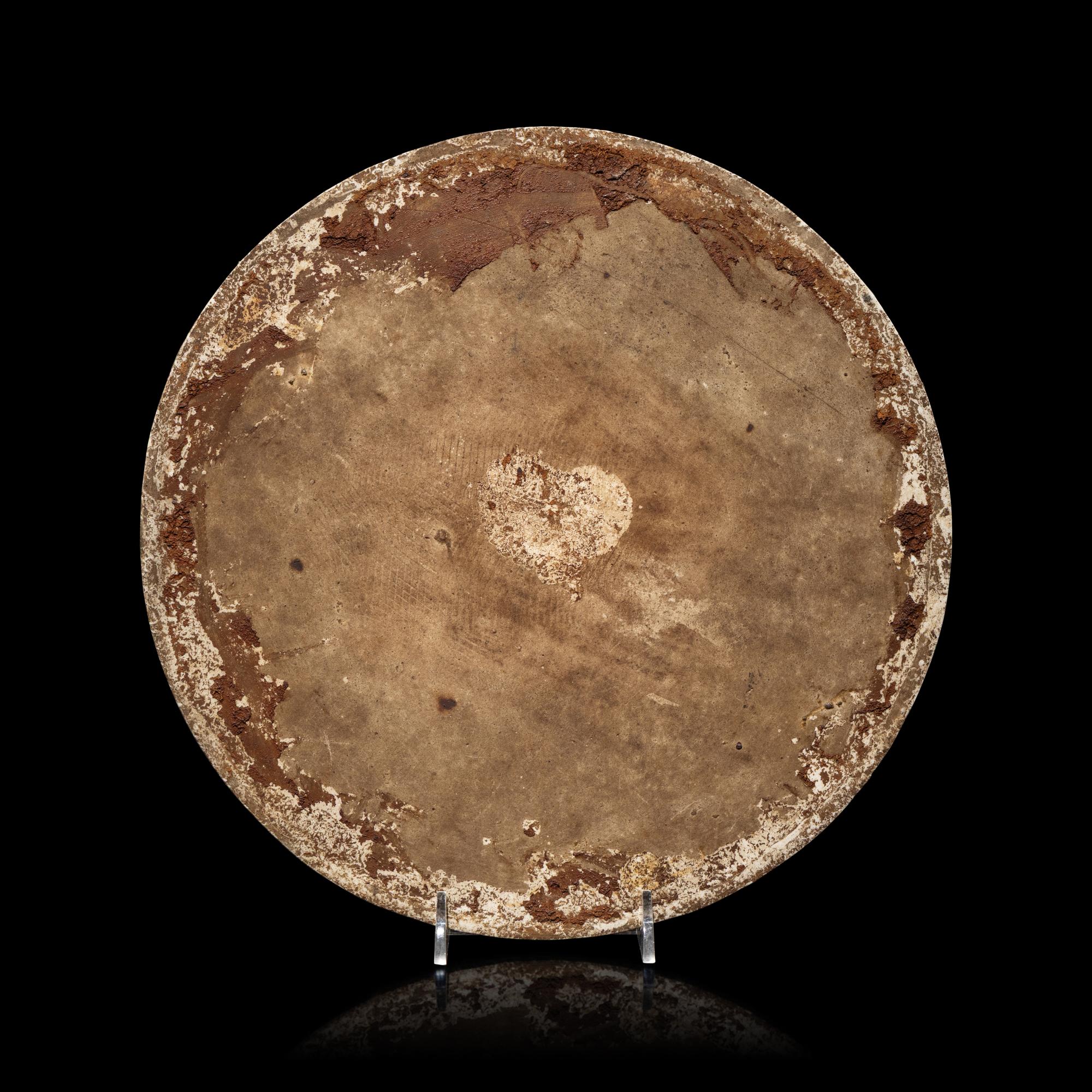 A Chinese Famille Rose Porcelain Circular Plaque, Second Half of 19th Century — 清晚期 粉彩行樂圖圓瓷板