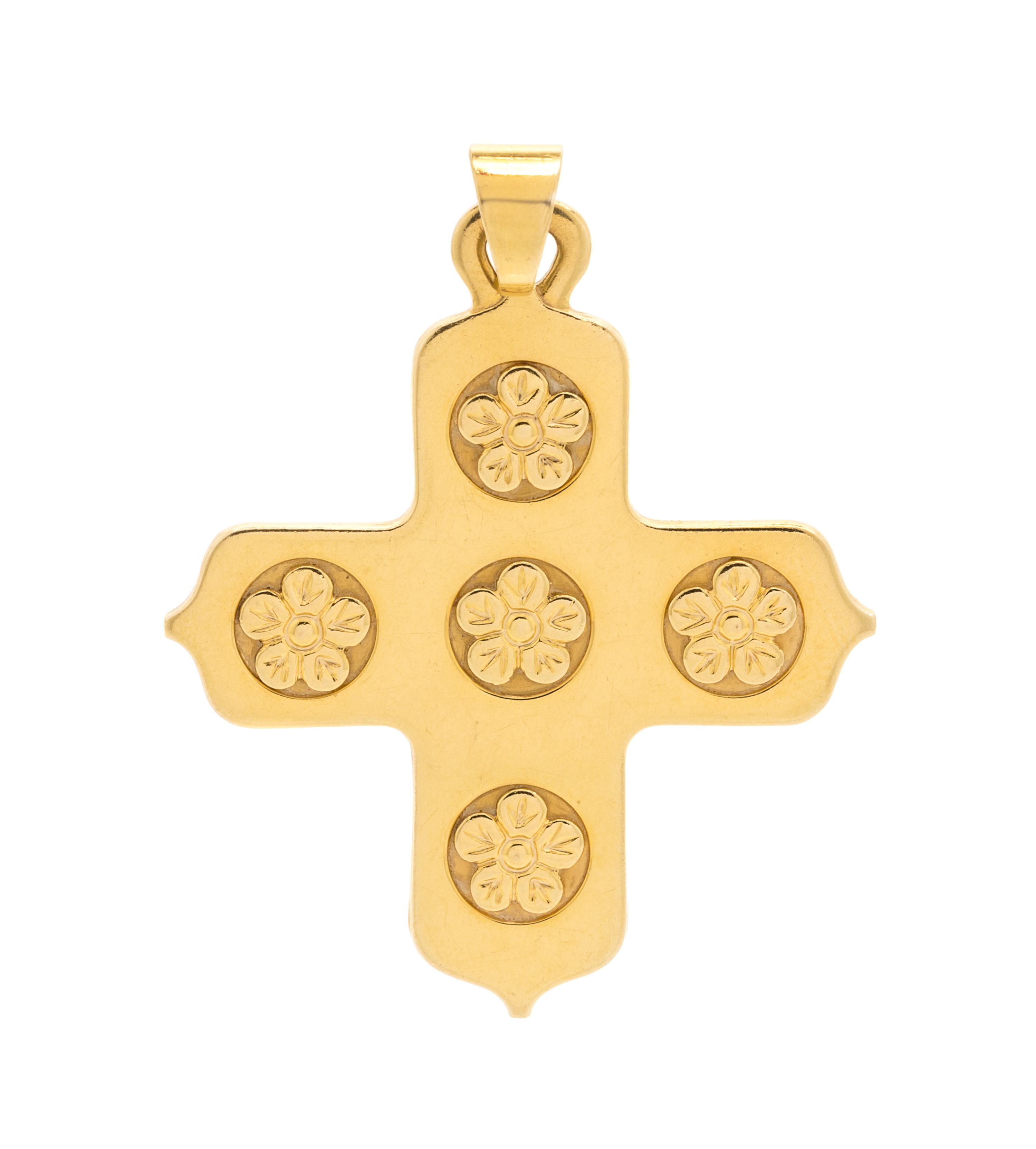 A 14 Karat Yellow Gold Cross Pendant, 6.90 dwts.