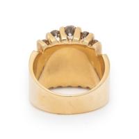 COLORED DIAMOND AND YELLOW GOLD RING
