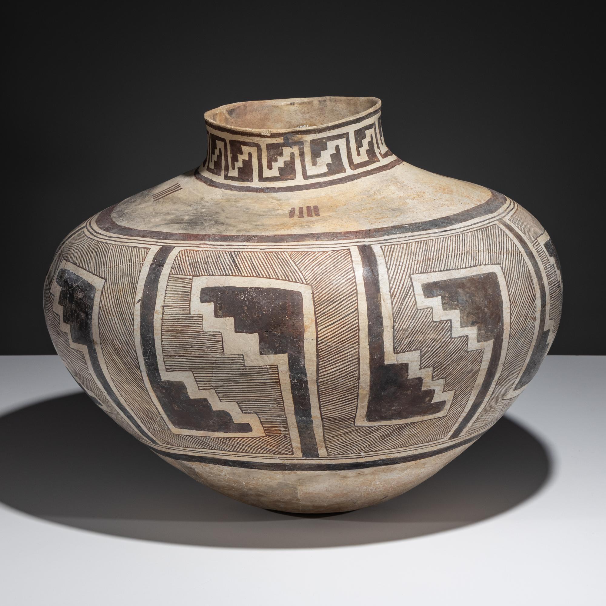 Massive Ancestral Pueblo, Snowflake Black-on-White Pottery Olla