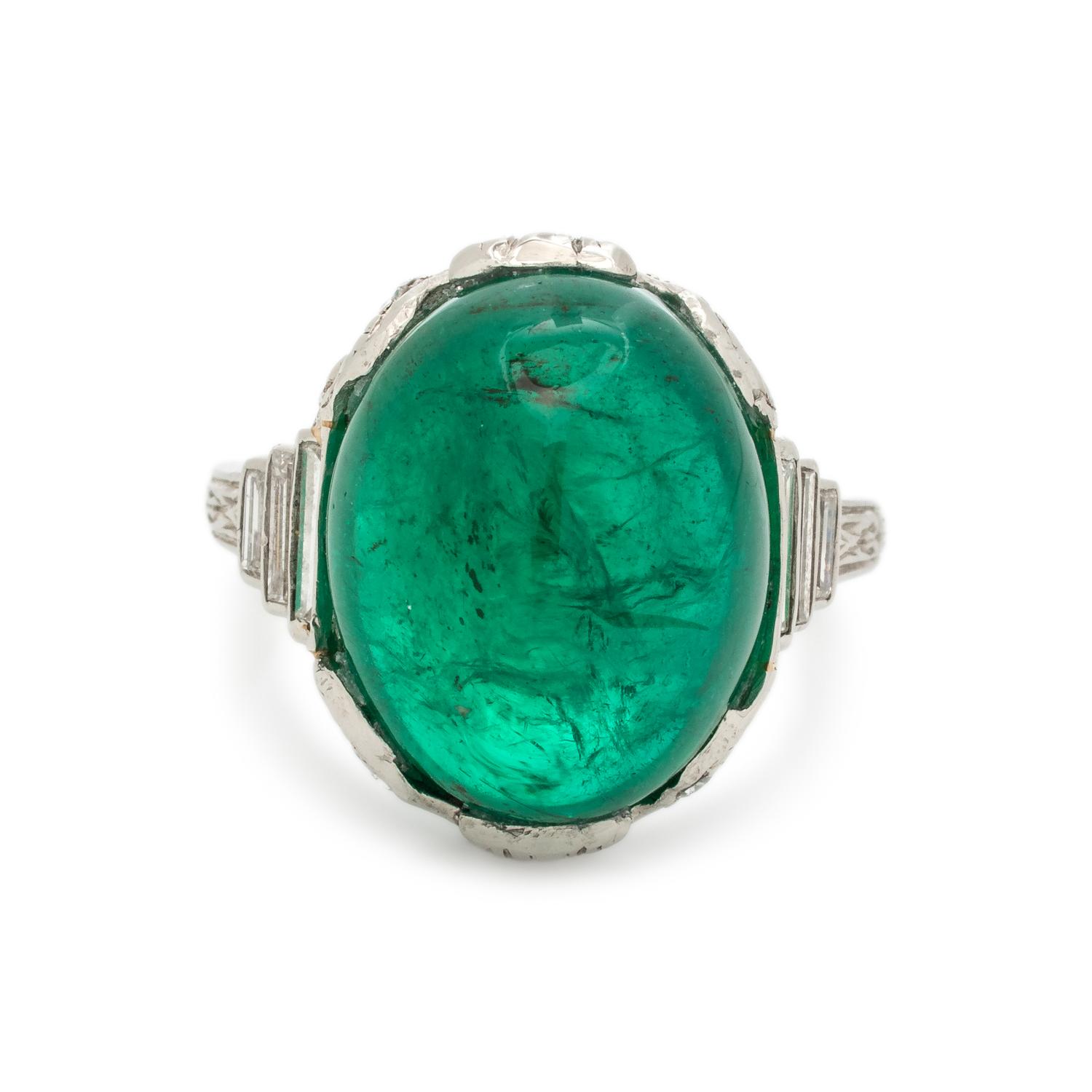 ART DECO, EMERALD AND DIAMOND RING