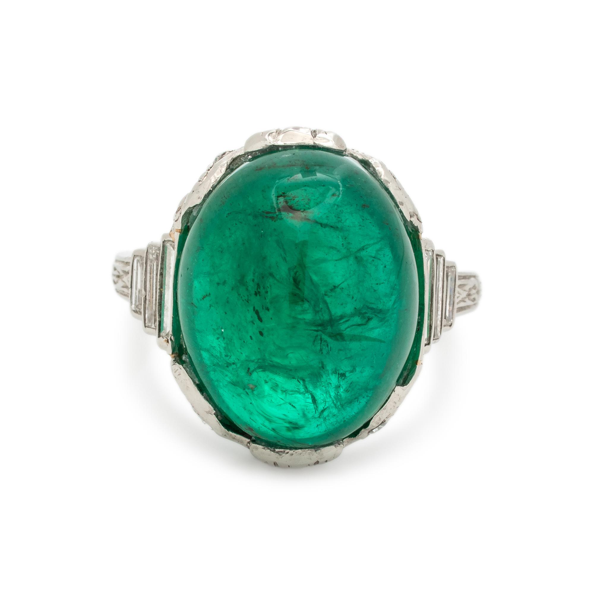 ART DECO, EMERALD AND DIAMOND RING