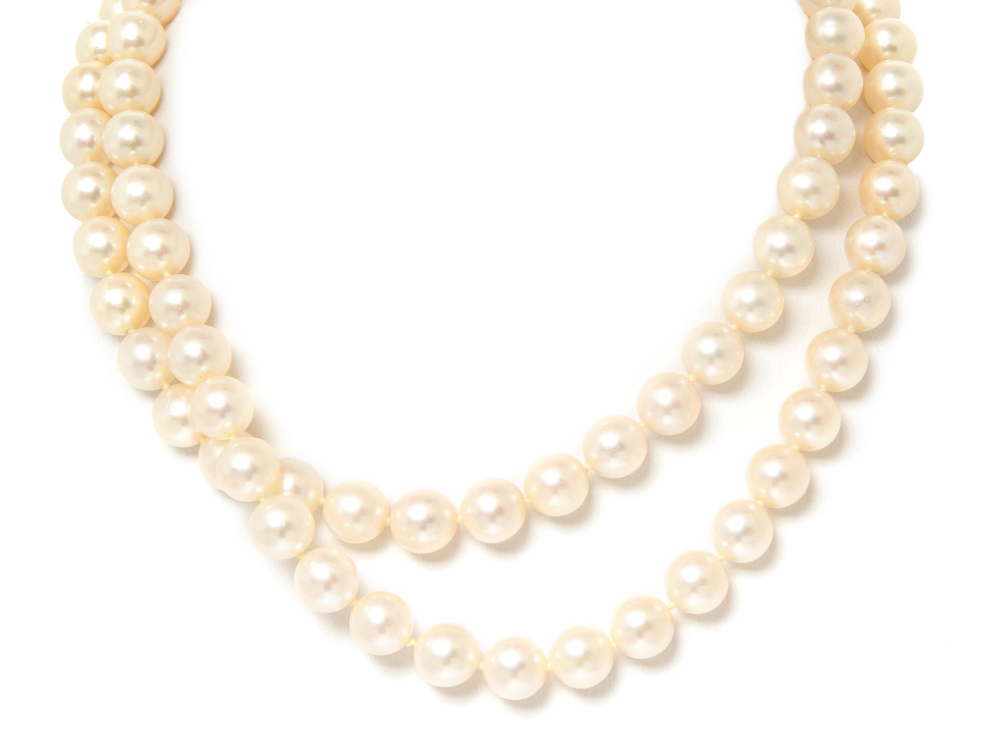 A Single Strand Cultured Pearl Necklace,
