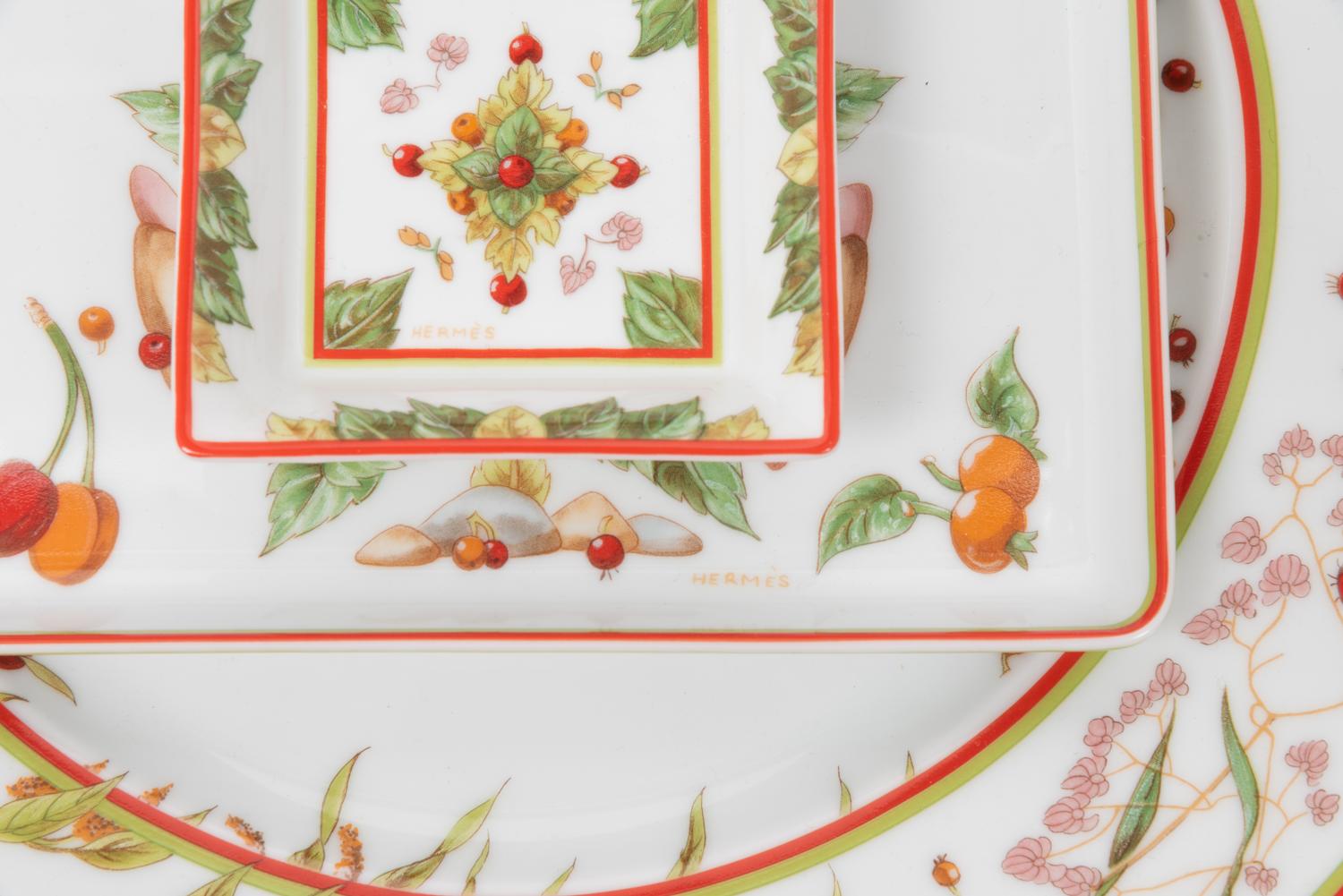 A Group of Hermès Le Jardin de Pythagore Porcelain Dinnerware Articles