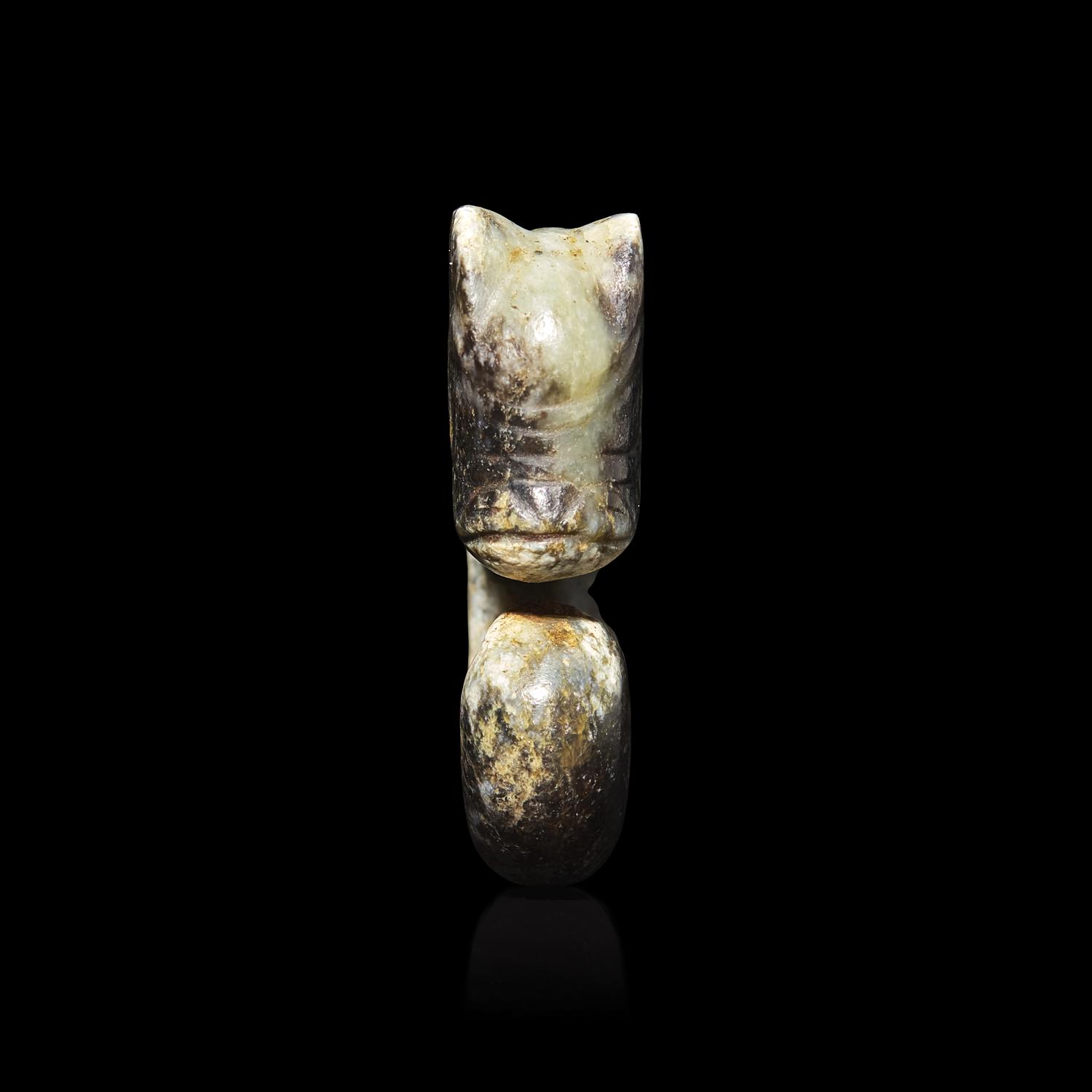 A Miniature Jade Coiled Dragon, Possibly Hongshan Culture 或為紅山 青玉豬龍