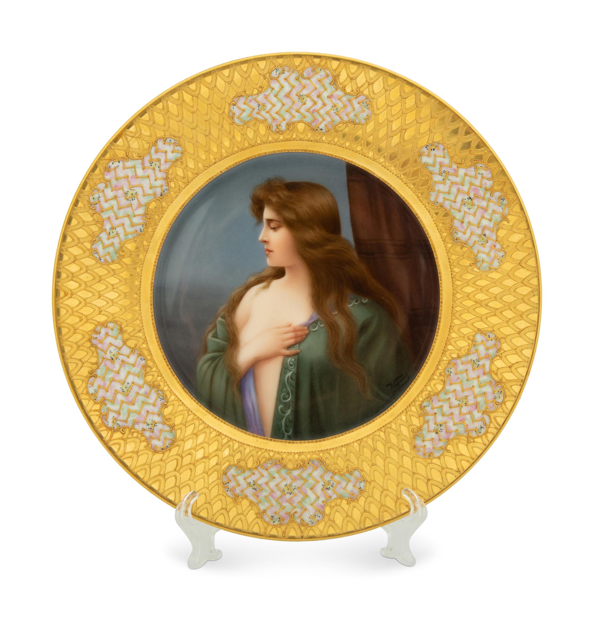 A Vienna Porcelain Cabinet Plate — 19TH CENTURY