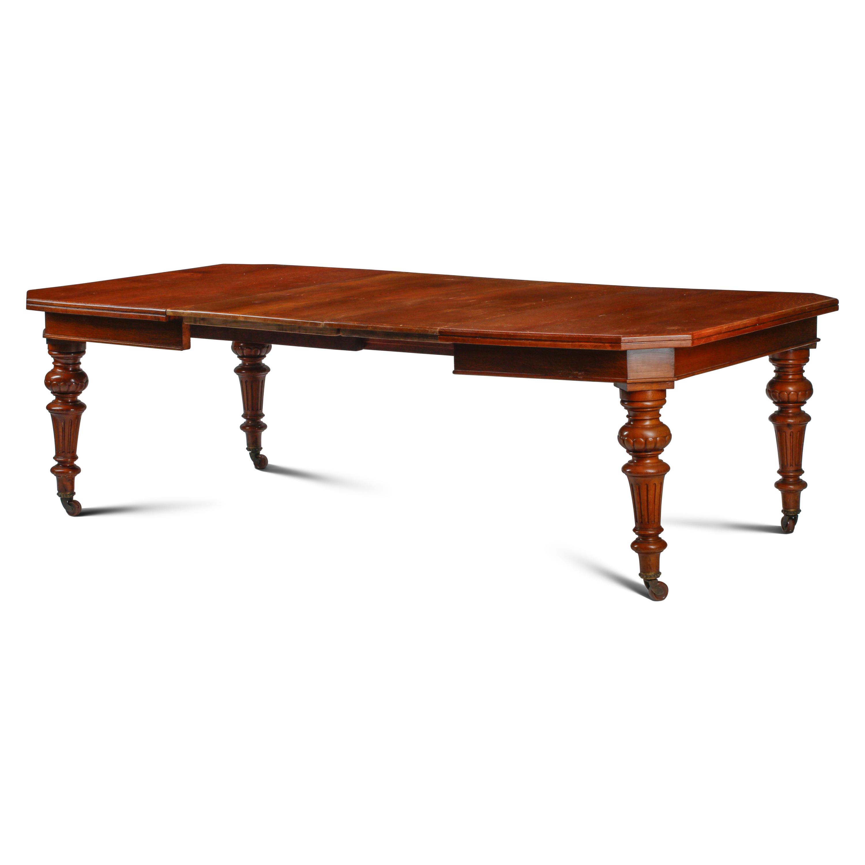 A William IV Oak Mechanical Extension Dining Table