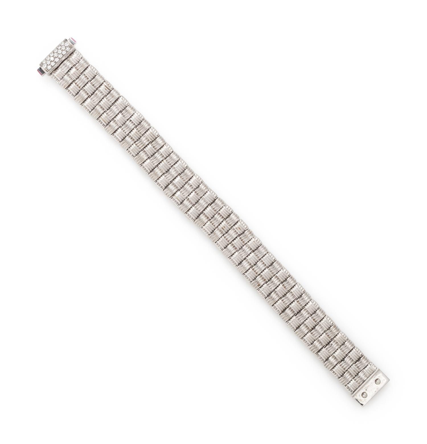 ROBERTO COIN. WHITE GOLD AND DIAMOND 'APPASSIONATA' BRACELET