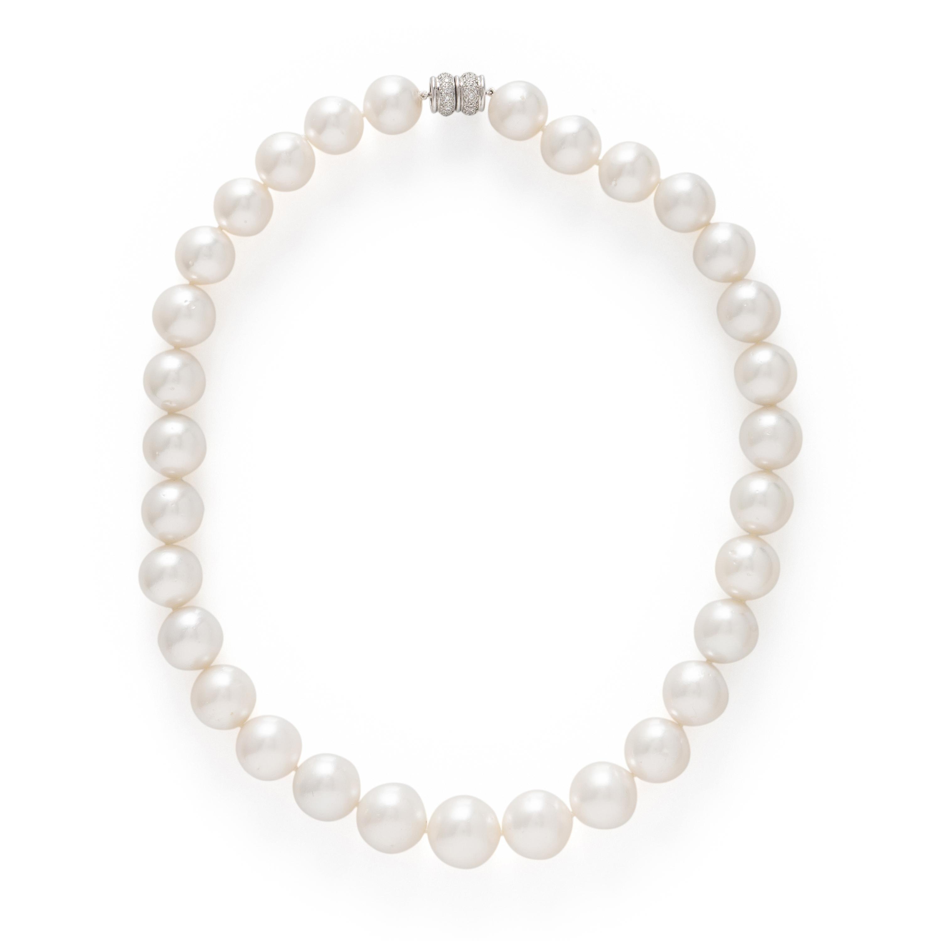 CULTURED PEARL AND DIAMOND NECKLACE