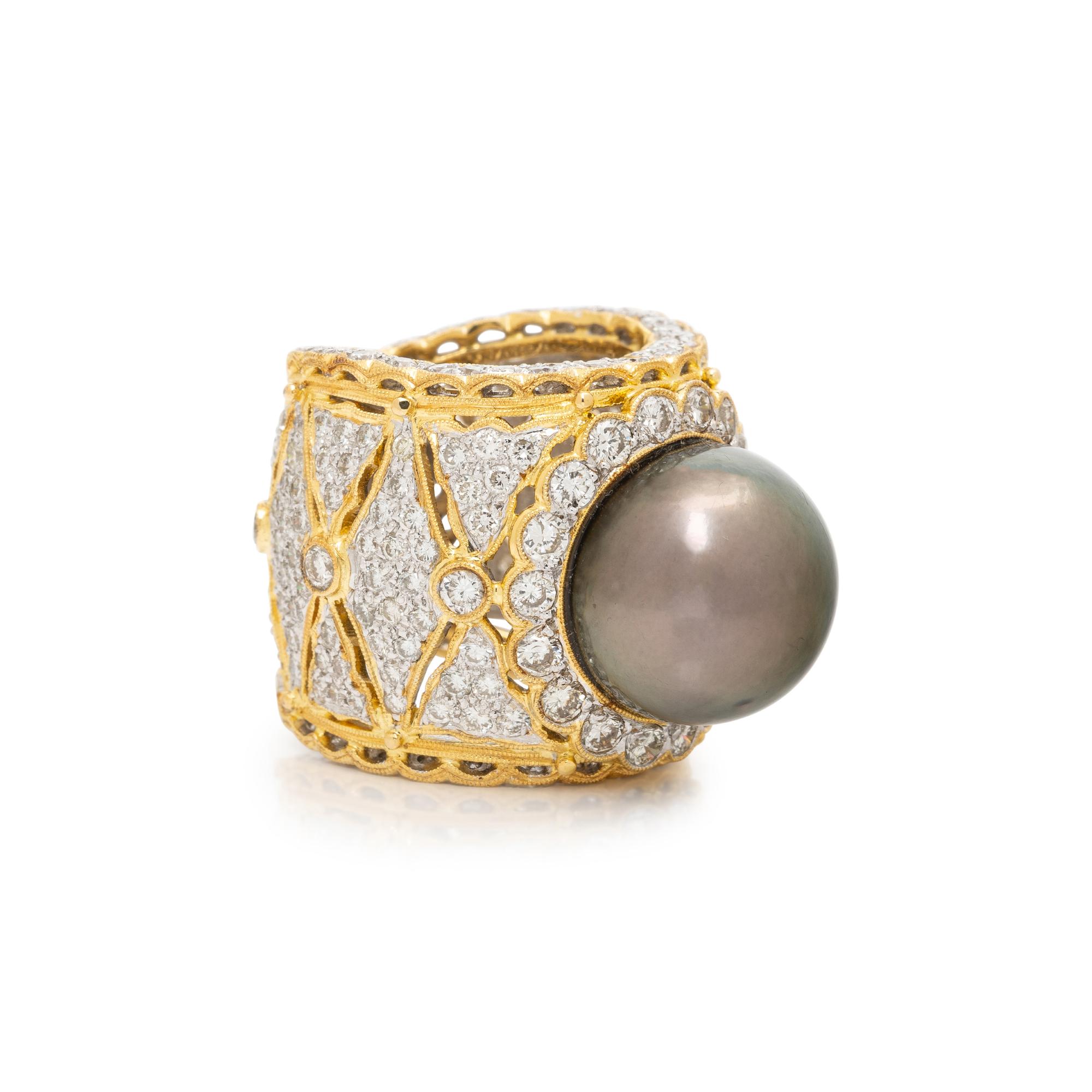 BICOLOR GOLD, DIAMOND, AND CULTURED PEARL RING