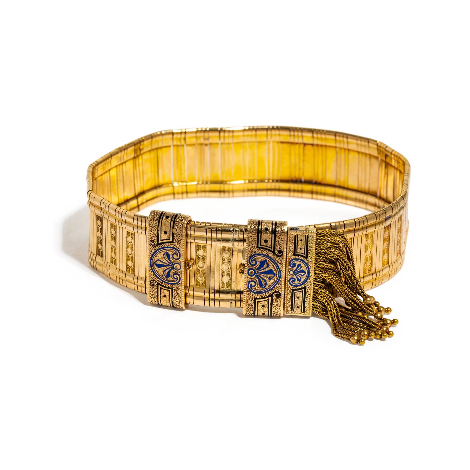 RETRO, YELLOW GOLD AND ENAMEL BUCKLE MOTIF BRACELET