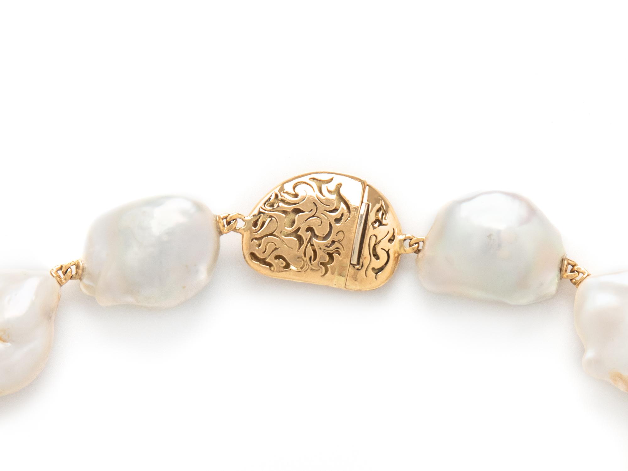 YVEL, YELLOW GOLD AND BAROQUE CULTURED PEARL 'SATIN SEA SOUFFLÉ' NECKLACE