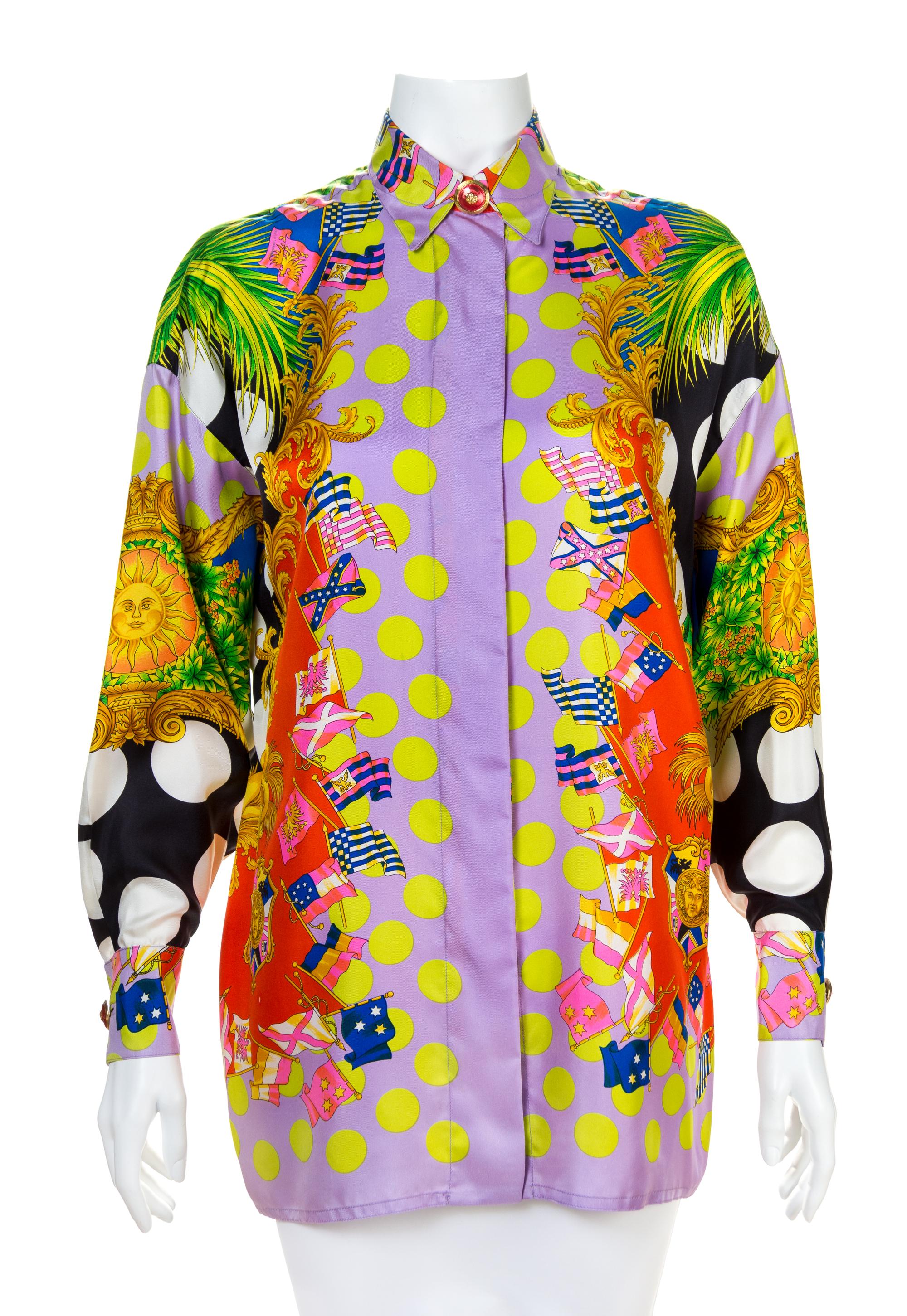 A Gianni Versace Silk Print Shirt, Size 40.