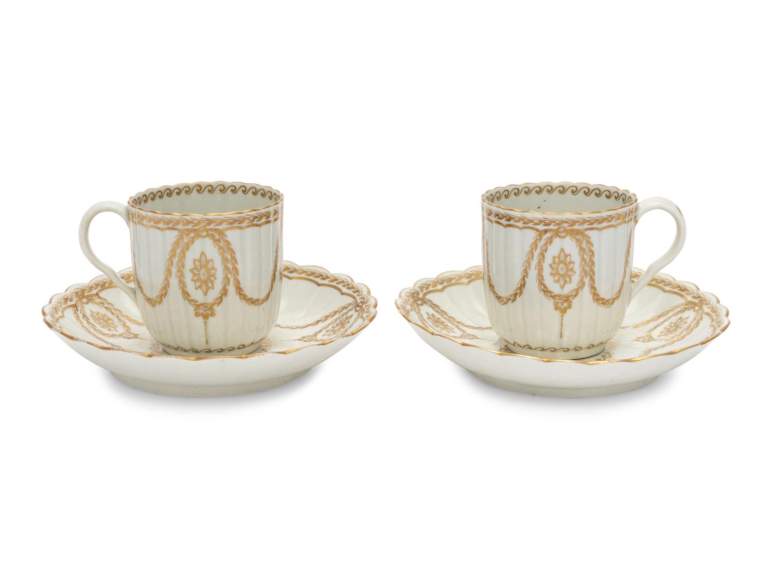 A Pair of Worcester Porcelain Cups and Saucers