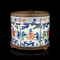 A Wucai Porcelain Lobed Jar