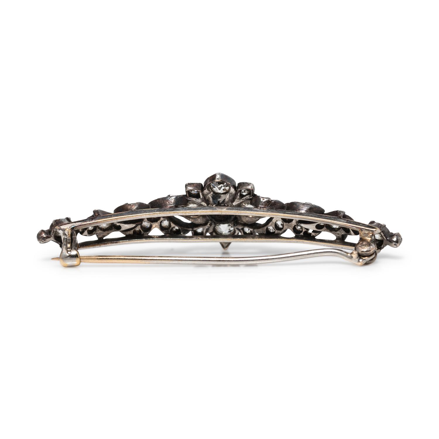 ANTIQUE, DIAMOND BROOCH