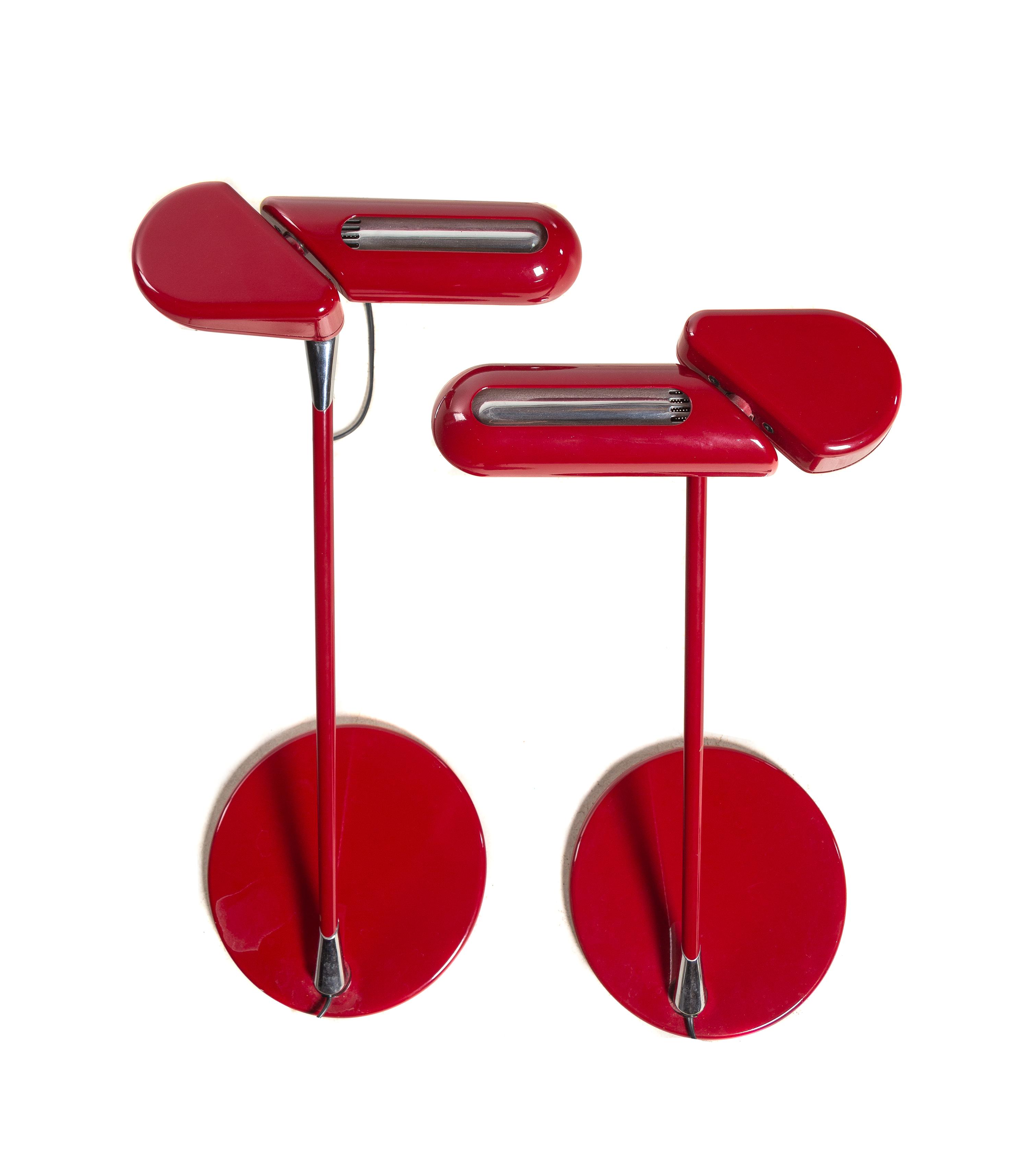 Pair of Ring Table Lamps, model A400, c. 1980 Arteluce, Italy