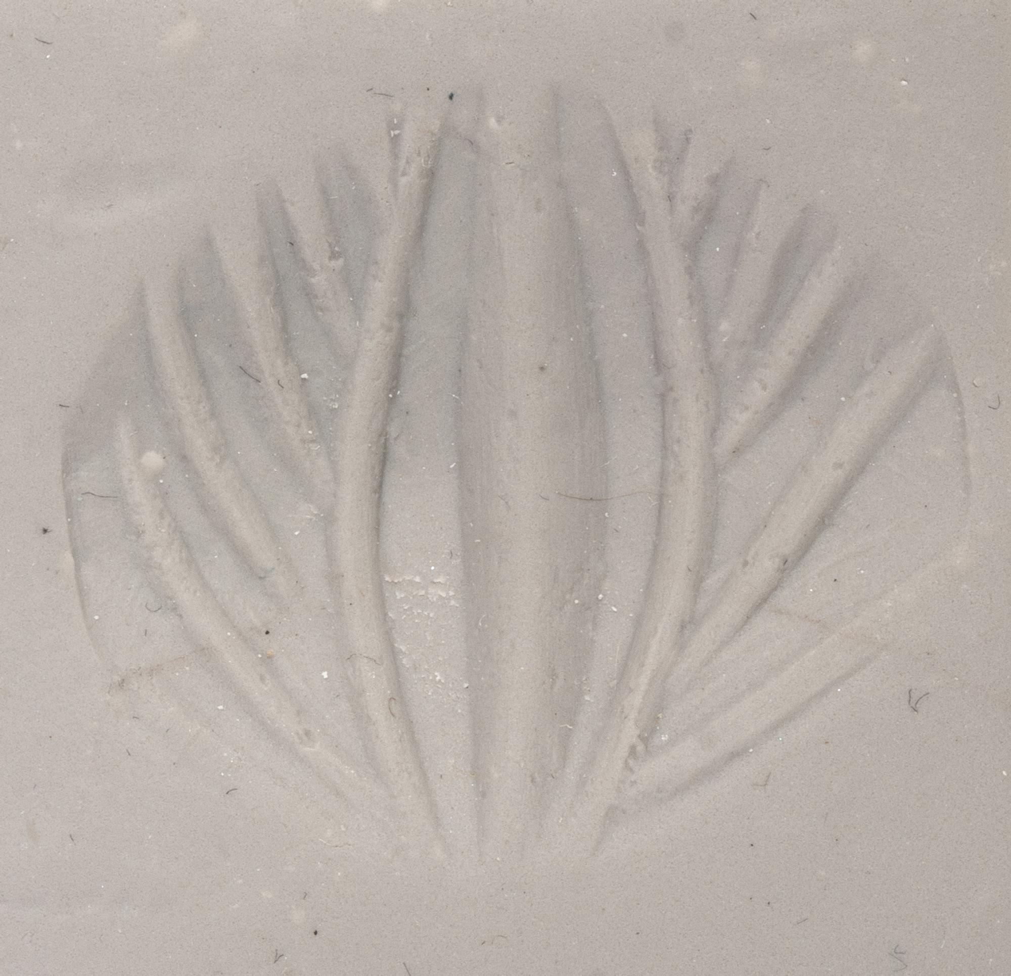 A Minoan Jasper Lentoid with a Linear Design