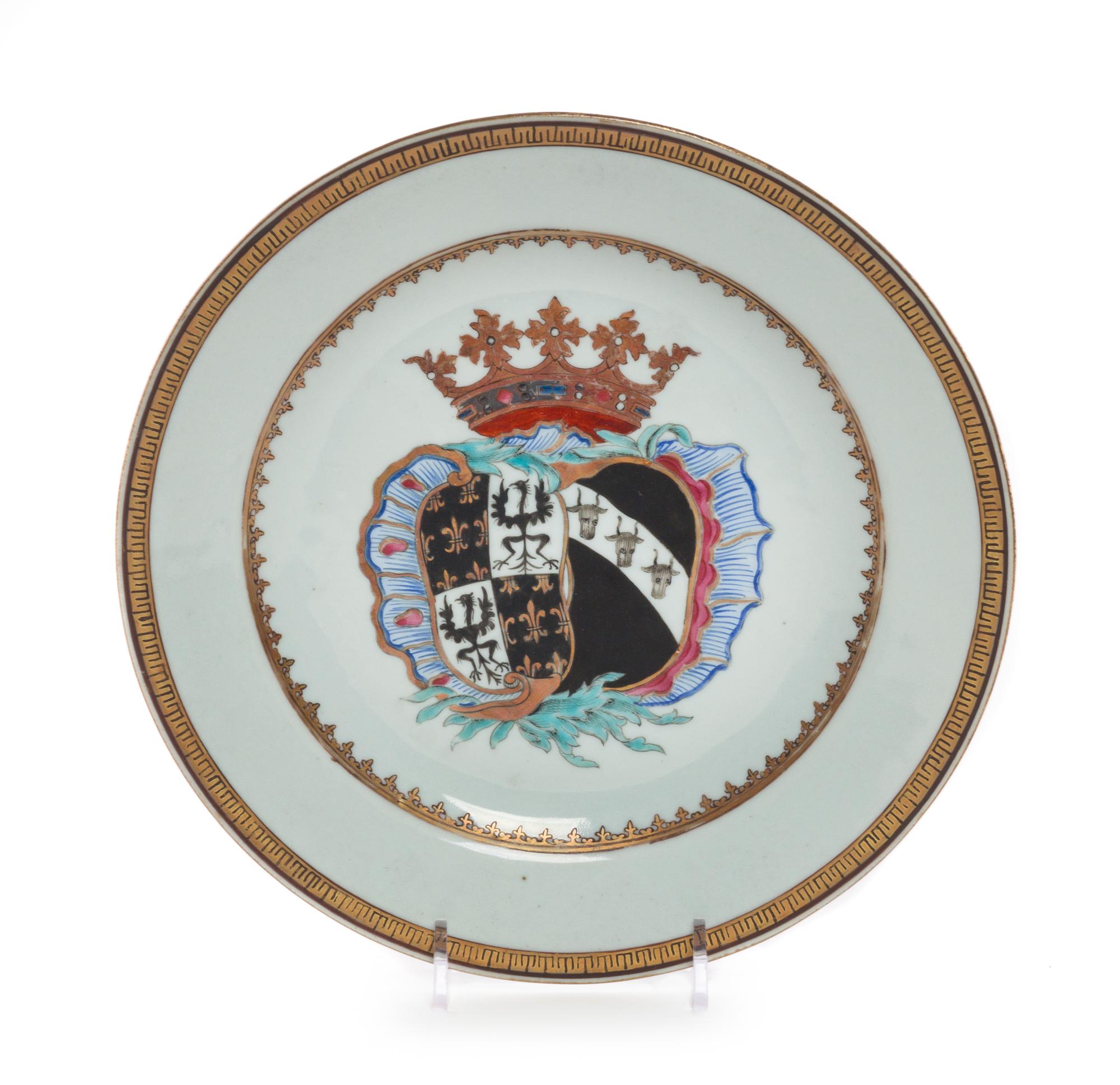 A Chinese Export Armorial Plate Diameter 9 inches. — MID-18TH CENTURY