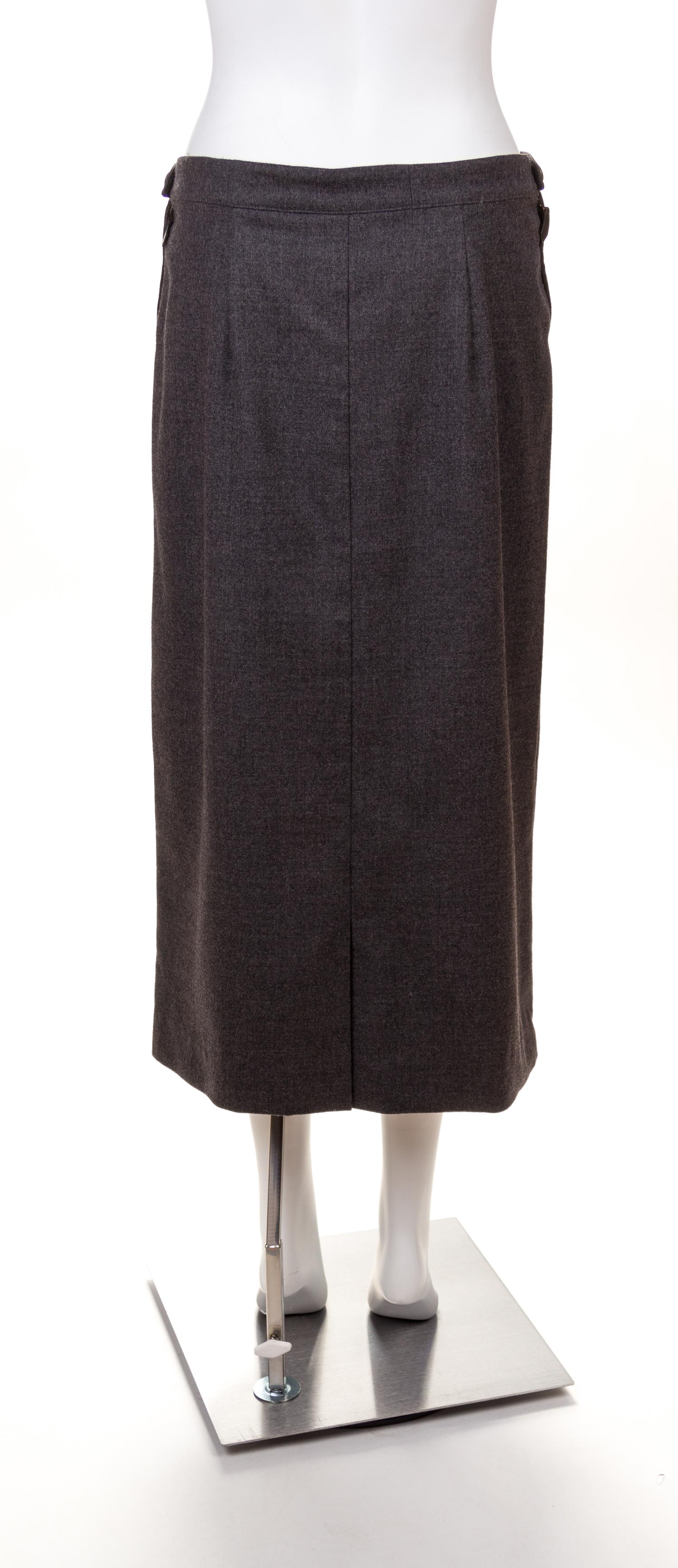 An Hermès Grey Wool Sheath Skirt, Size 46.