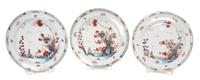A Set of Three Chinese Export Porcelain Dessert Plates Diameter 8 1/2 inches. — CIRCA 1830