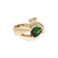 YELLOW GOLD, GREEN TOURMALINE AND DIAMOND RING