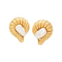 TIFFANY & CO., YELLOW GOLD AND CULTURED BAROQUE PEARL CLIP EARRINGS