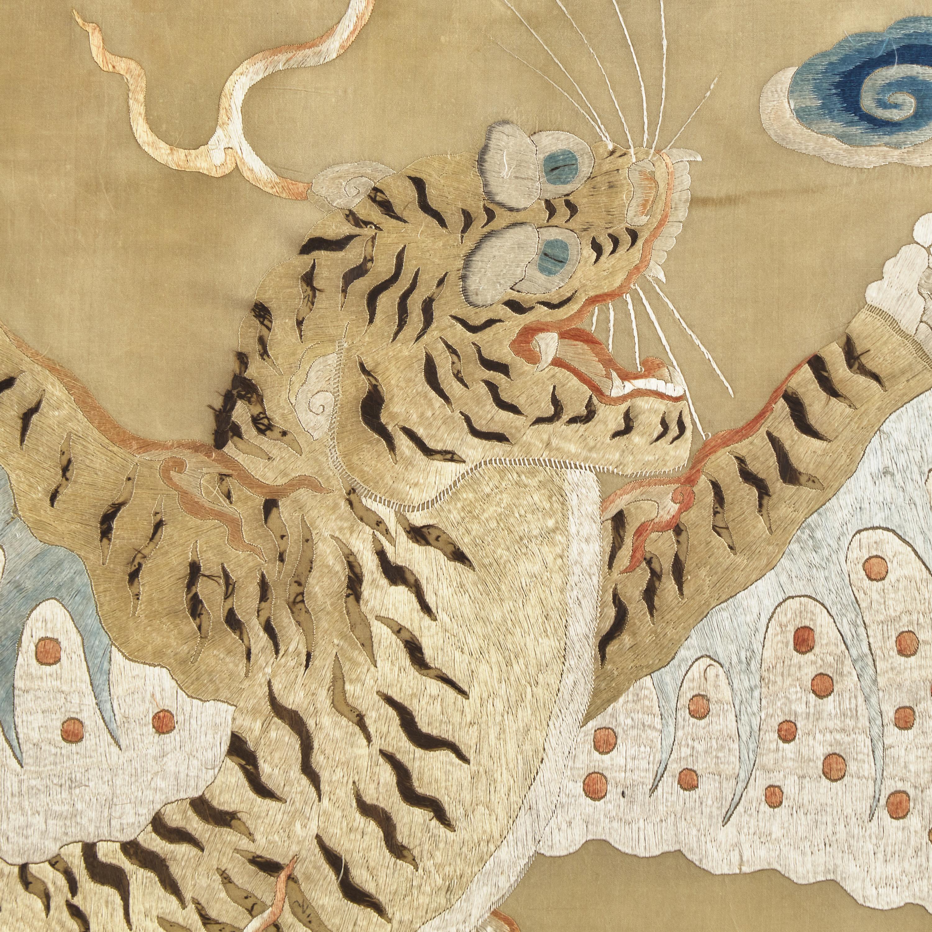 A Rare Chinese Silk Embroidered 'Flying Tiger' Yellow Banner, Qing Dynasty 清 黃地綉飛虎軍旗