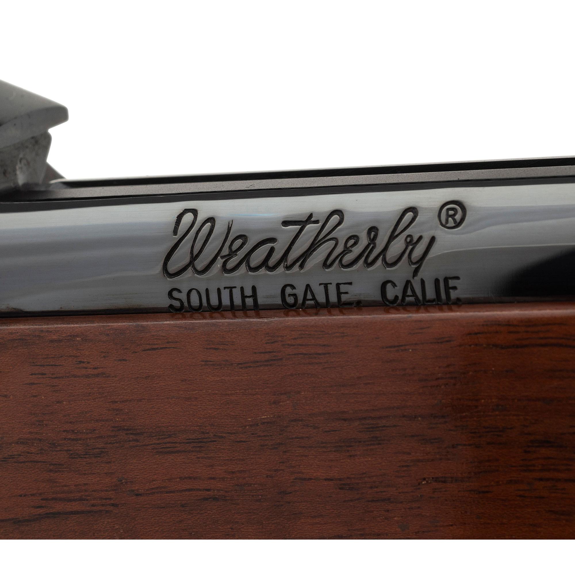 ** Weatherby Mark V Deluxe with Weatherby Scope
