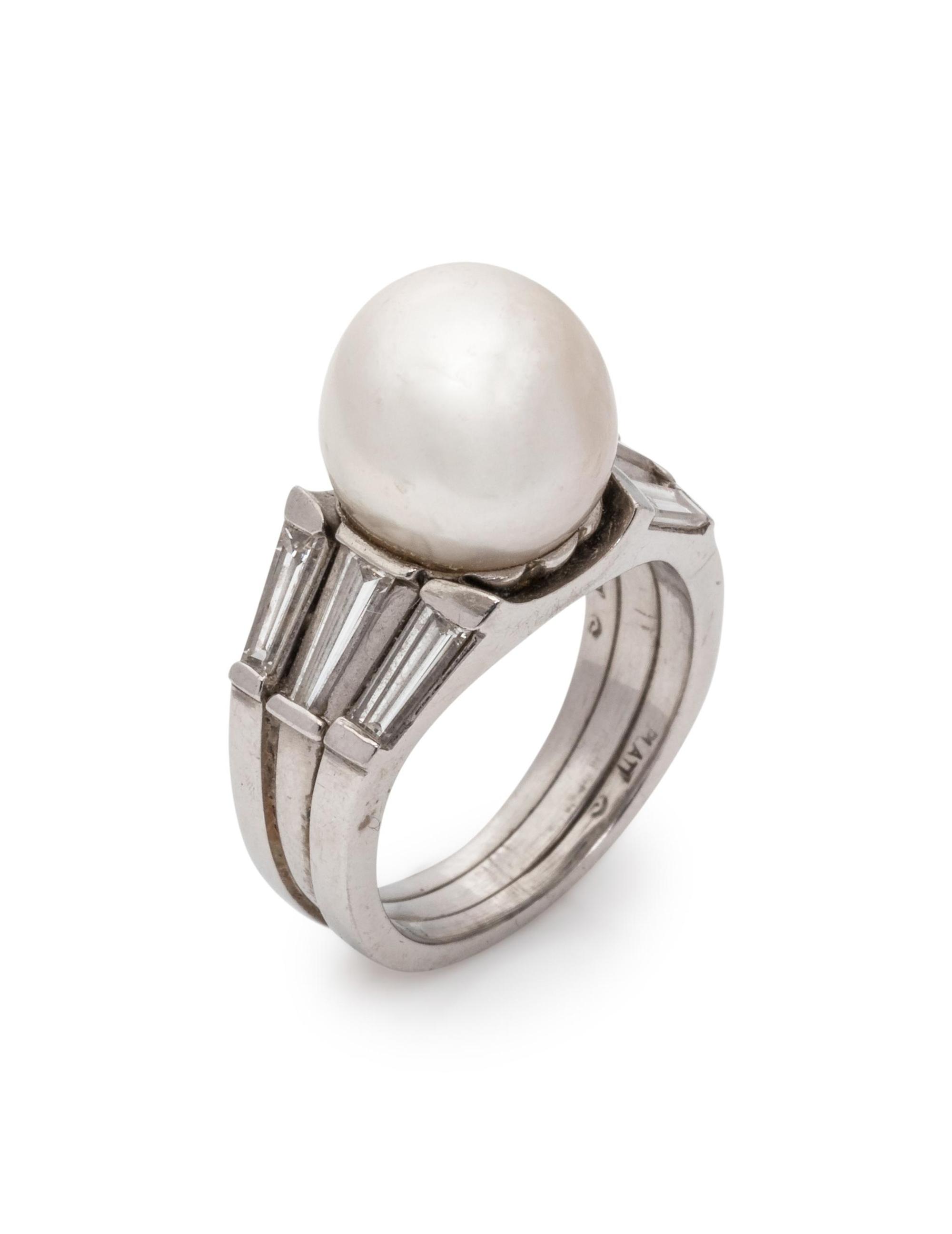 CULTURED PEARL AND DIAMOND RING