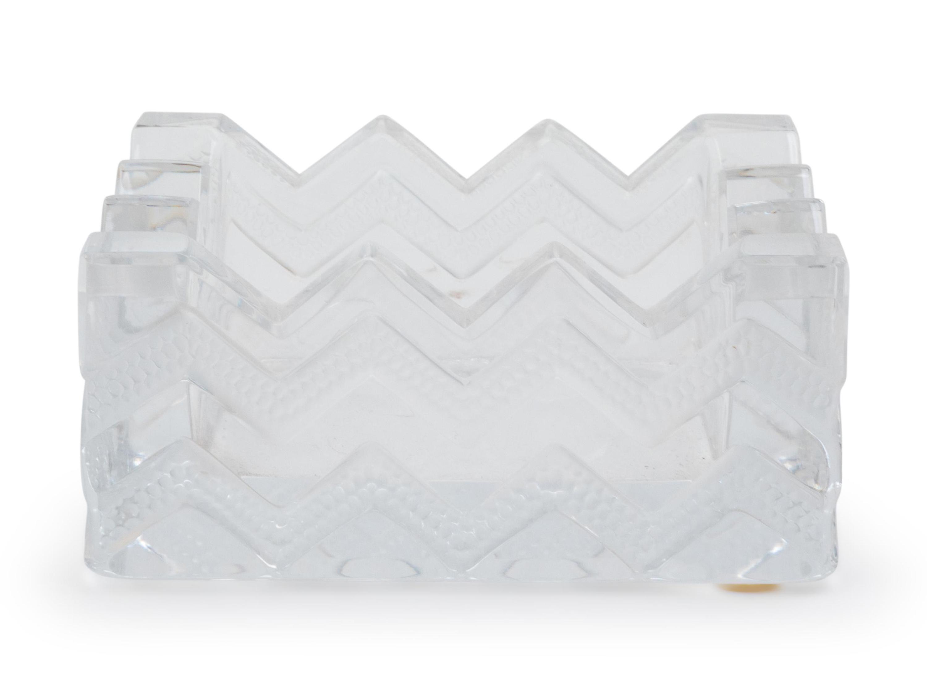 Chevron Dish
