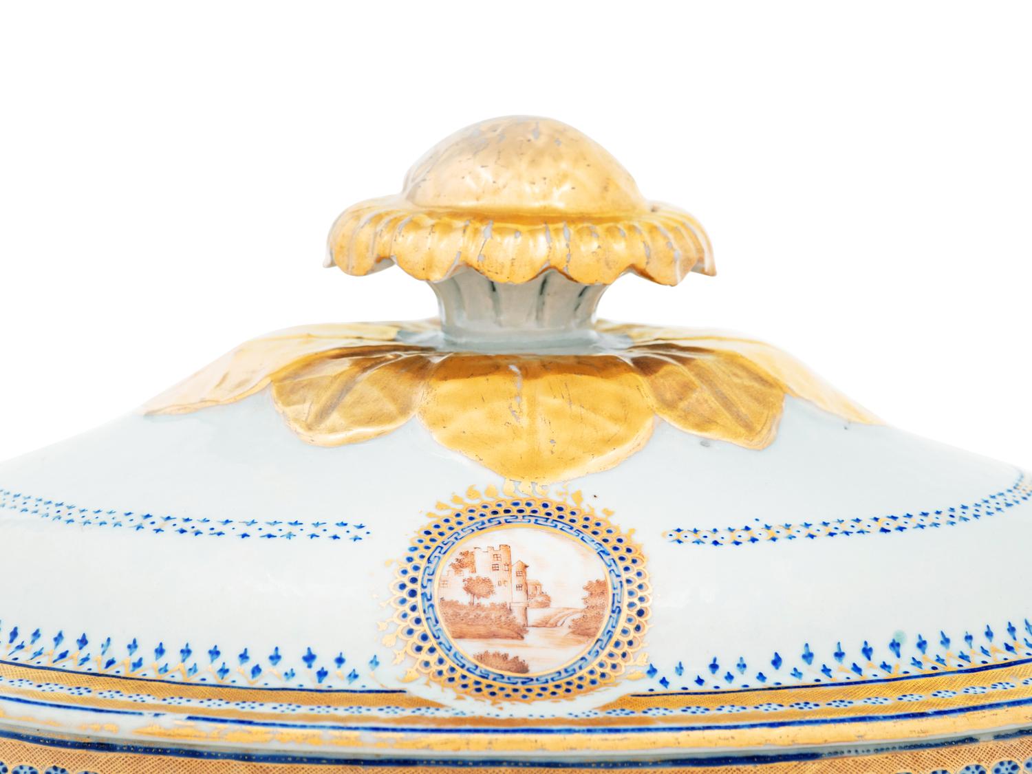 A Chinese Export Porcelain Tureen and Cover with Underplate