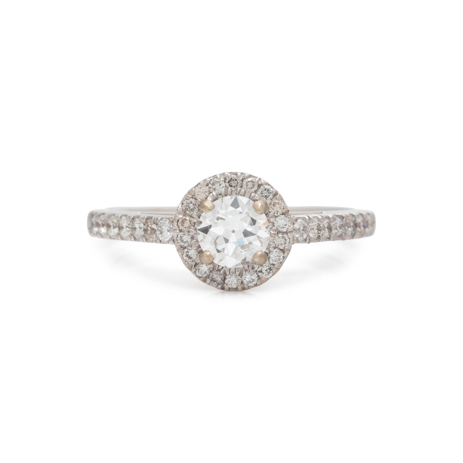 DIAMOND RING