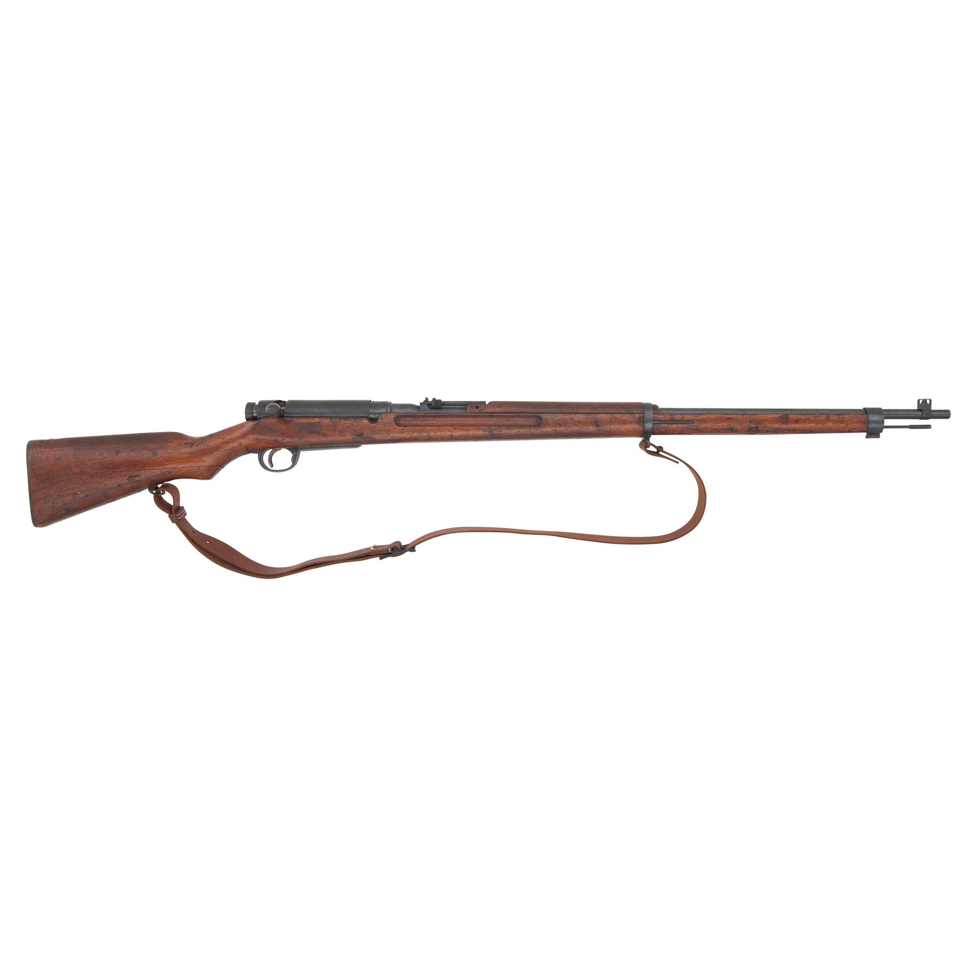 **Japanese Type 38 Arisaka Rifle with Dustcover and Ground Mum
