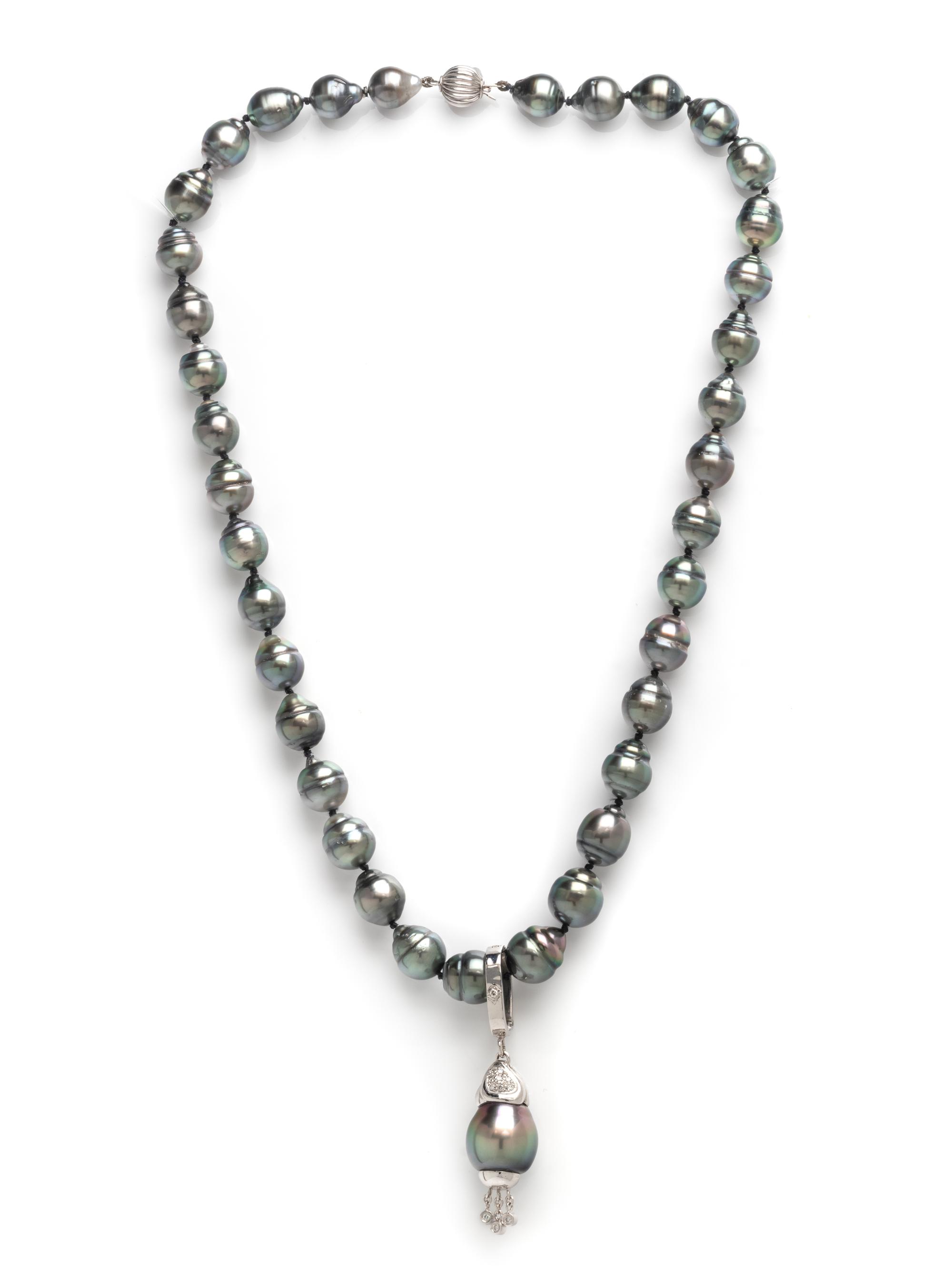 CULTURED TAHITIAN PEARL NECKLACE WITH PENDANT ENHANCER