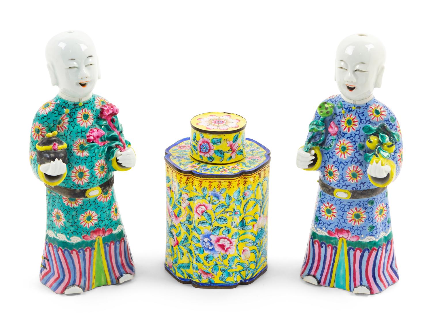 A Group of Chinese Porcelain Articles