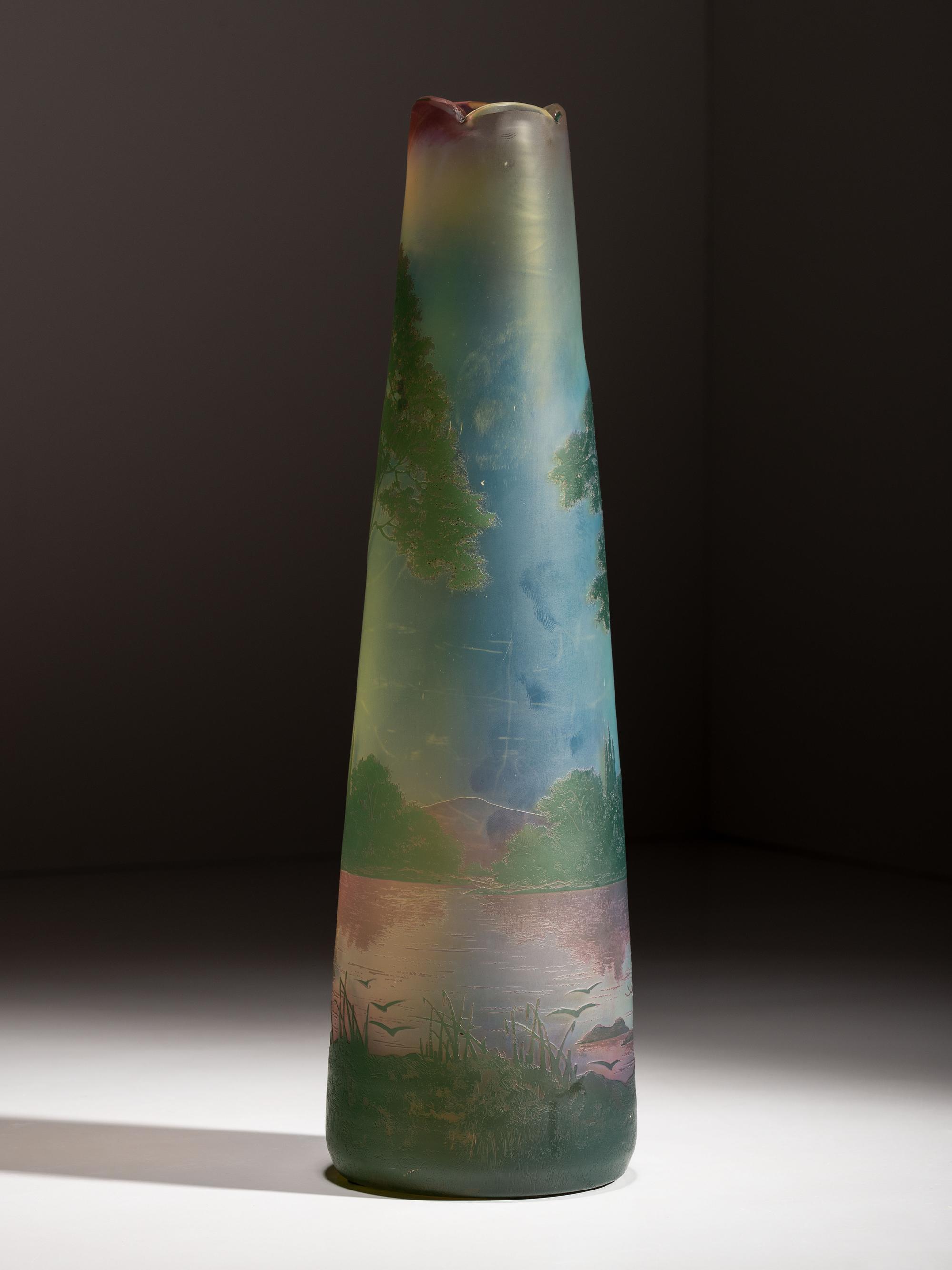 Scenic Vase