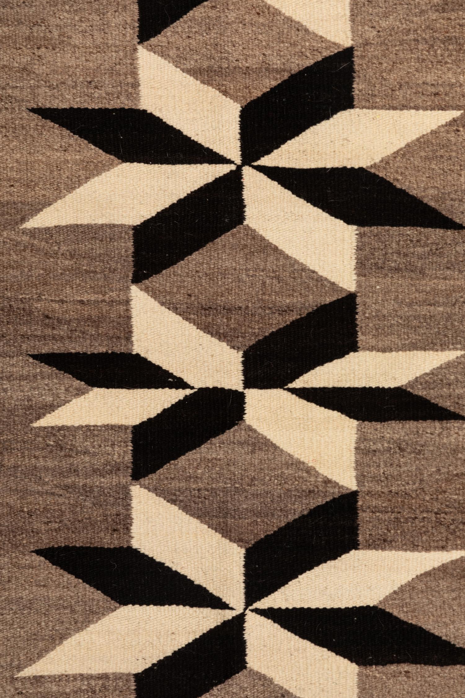 Navajo Regional Weaving / Rug