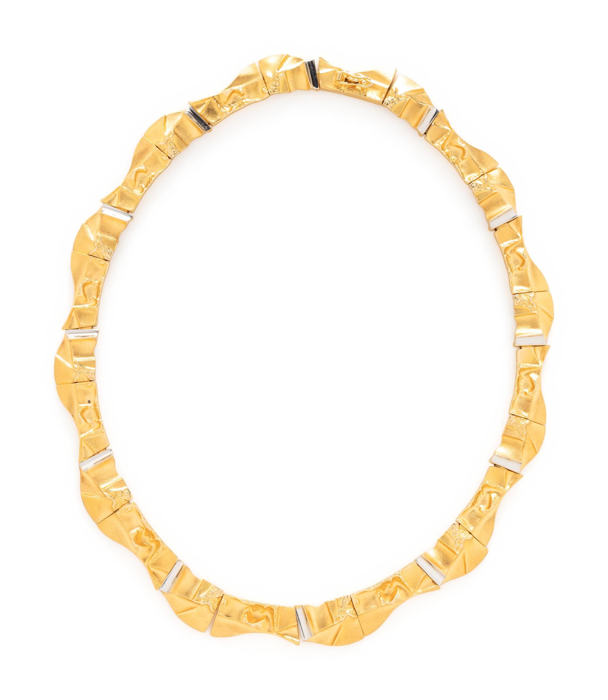 LAPPONIA, YELLOW GOLD NECKLACE