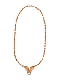 YELLOW GOLD AND DIAMOND HORSE NECKLACE