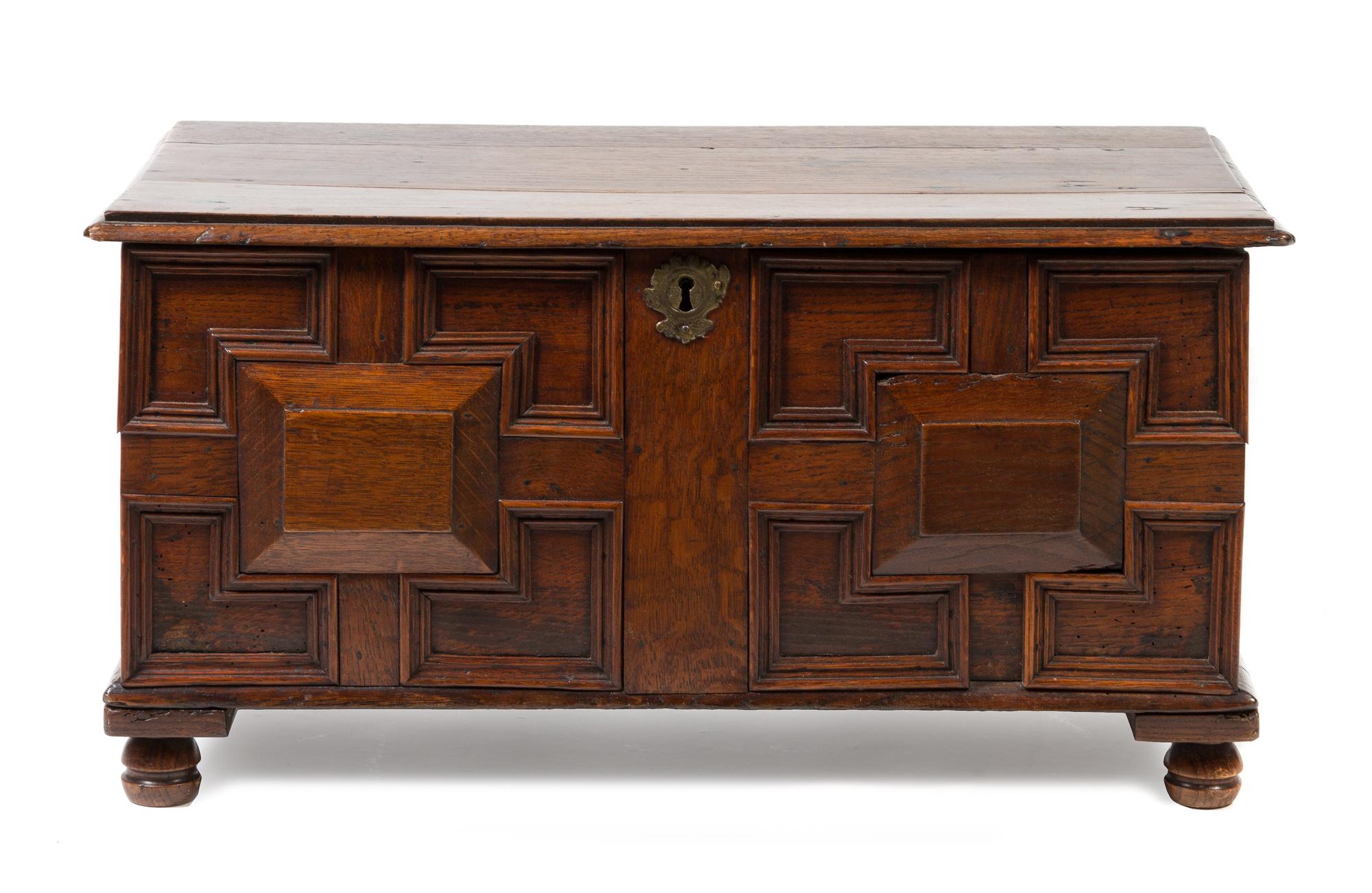 A Charles II Oak Coffer Height 13 1/2 x width 27 x depth 15 inches. — LATE 17TH/EARLY 18TH CENTURY