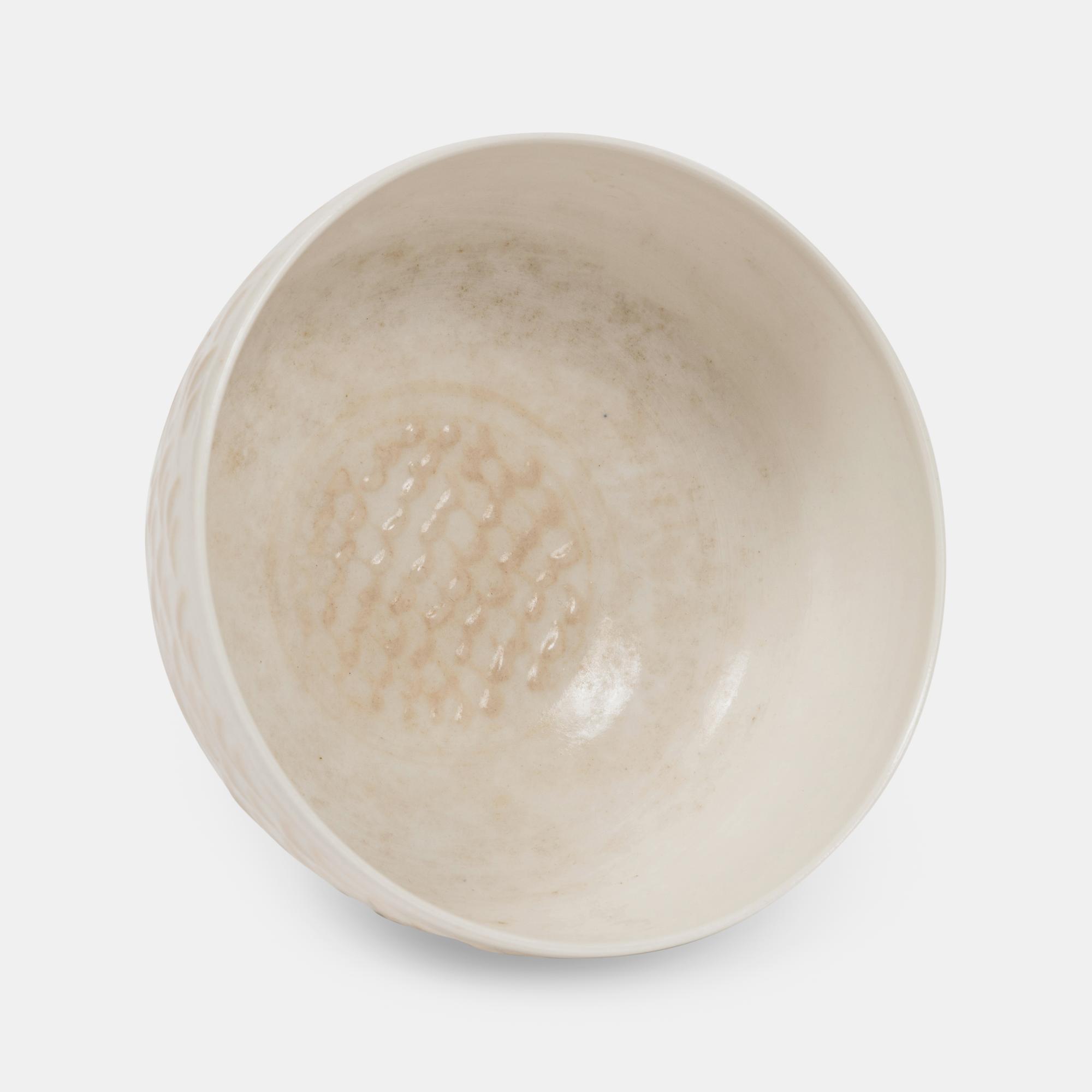 Bowl, 1985