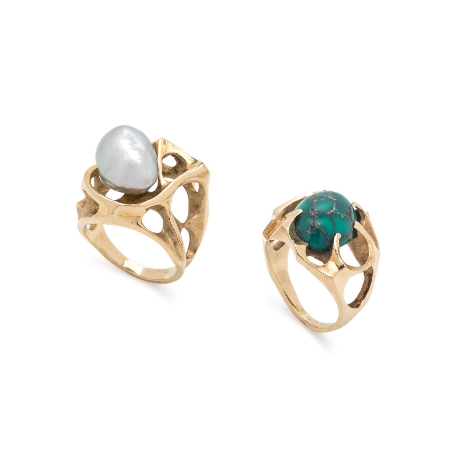 COLLECTION OF MODERNIST YELLOW GOLD AND GEMSTONE RINGS