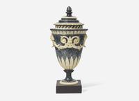 A Humphrey Palmer Variegated Ware Covered Vase, UK, 1770s
