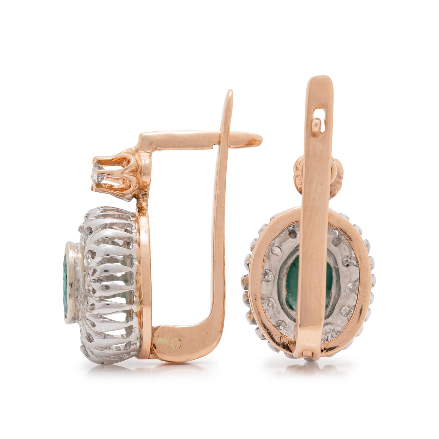 EMERALD AND DIAMOND SET
