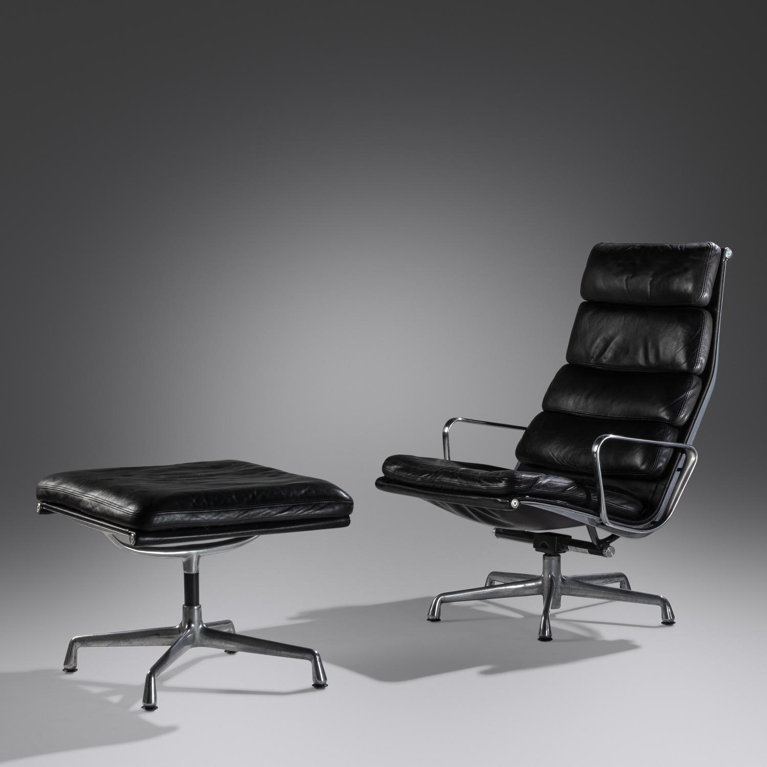 'Soft Pad' Lounge Chair and Ottoman Herman Miller, USA